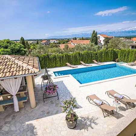 Holiday home Kontrada By Interhome